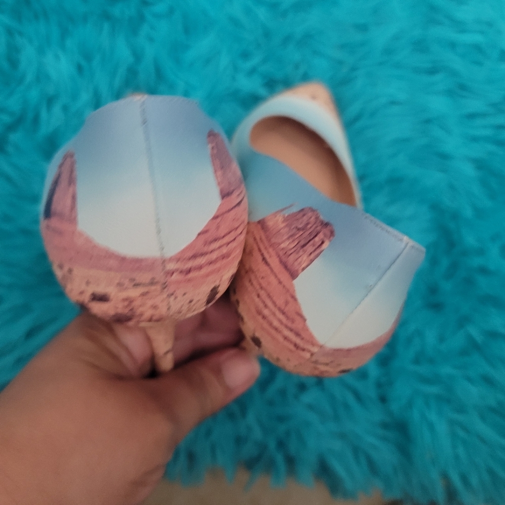 Charlotte Olympia Light Blue and Cream Pointed Toe Heels - Picture 8 of 11